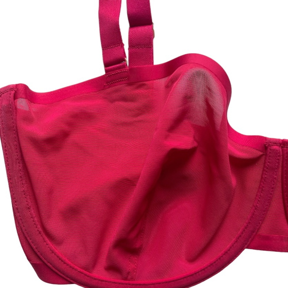 CUUP Sheer Underwire Bra in Raspberry - Picture 6 of 12